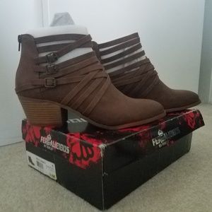 Fergalicious women's booties